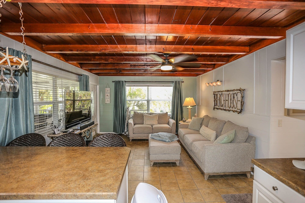 132 Gulf Island - photo 11