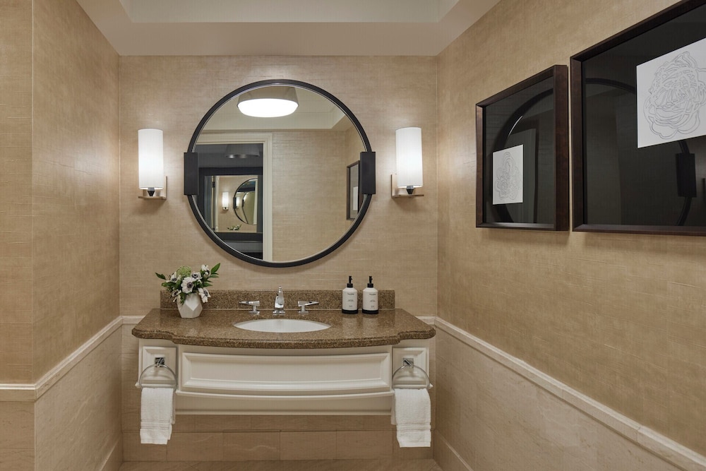 Four Seasons Hotel Las Vegas - photo 43