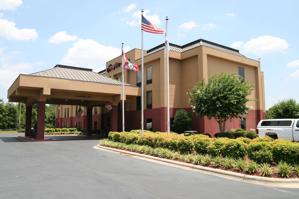 Hampton Inn Laurinburg - photo 35