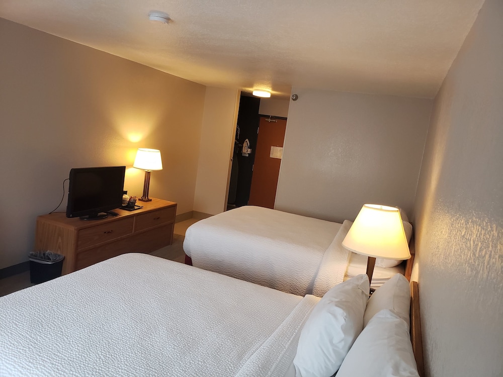 Country Inn & Suites by Radisson Fairview Heights IL - photo 4