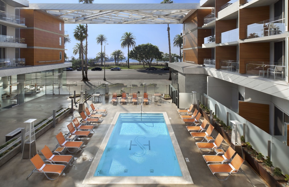 Shore Hotel - photo 40