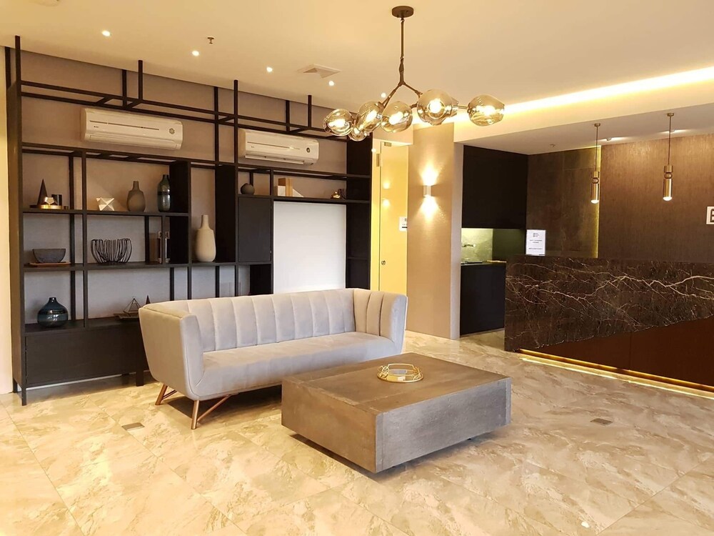 Bravo Tanauan Hotel — Tanauan — photo 5