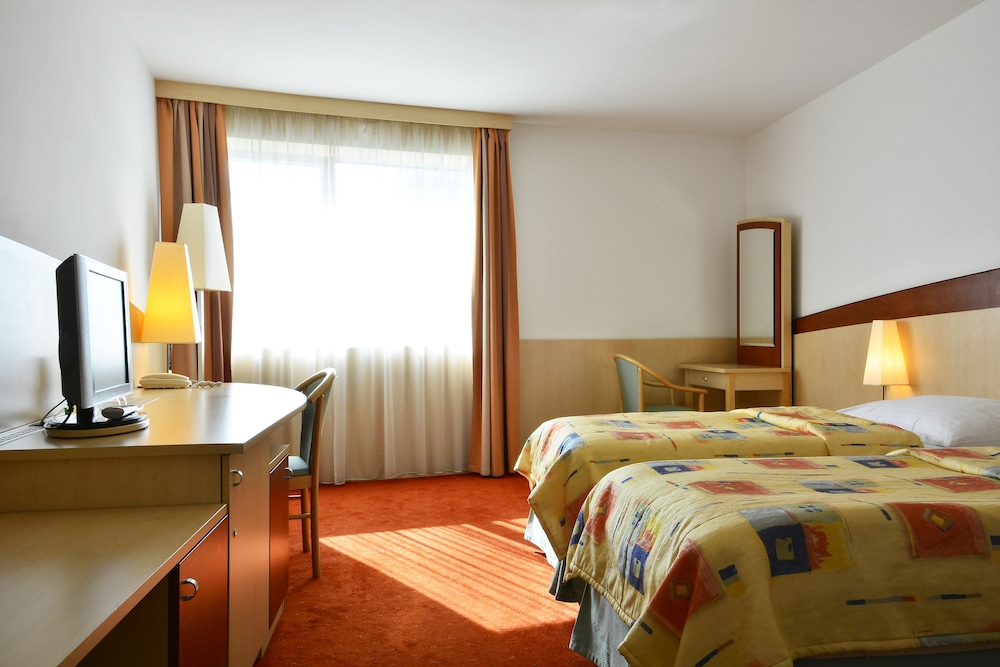 Hotel Artemis - carbon neutral hotel in Prague