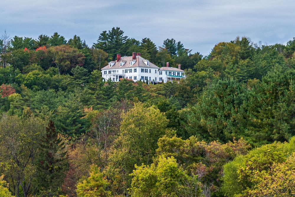 Windsor Mansion Inn - carbon neutral hotel in Windsor