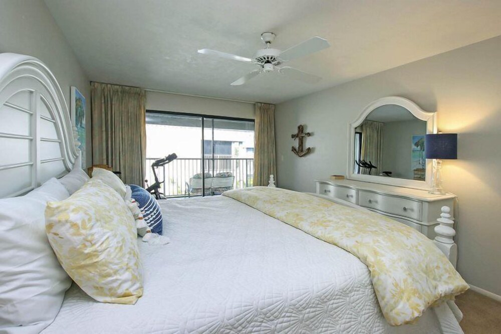 Mariner Pointe 323 - photo 13