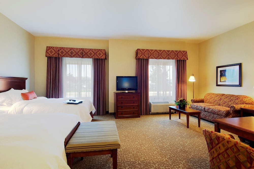 Hampton Inn & Suites Lodi - photo 16