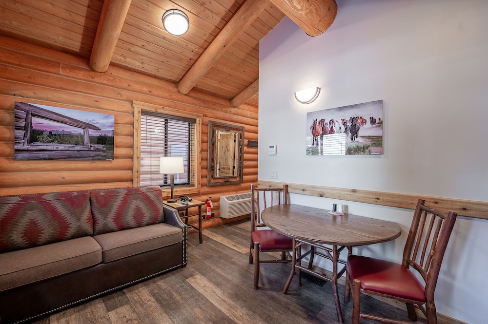 Cowboy Village Resort - photo 41