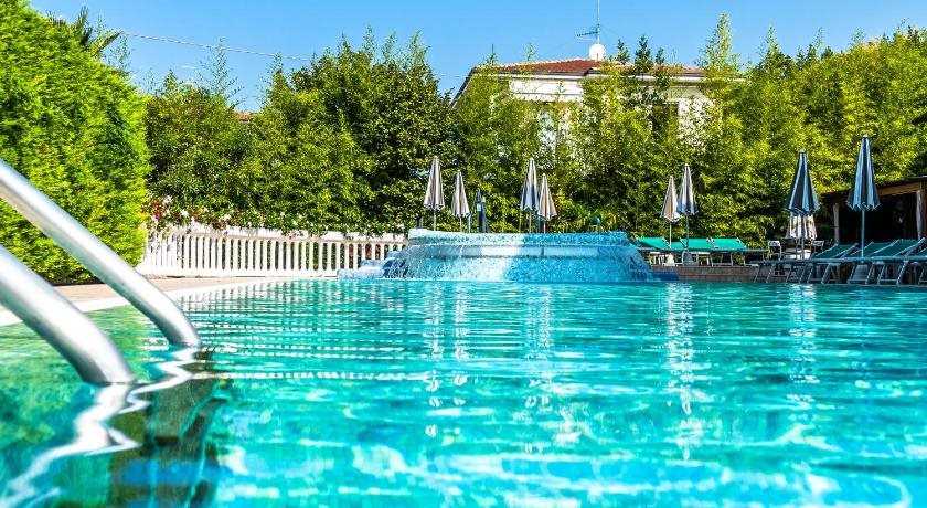 Hotel Smeraldo — hotel in Lazise
