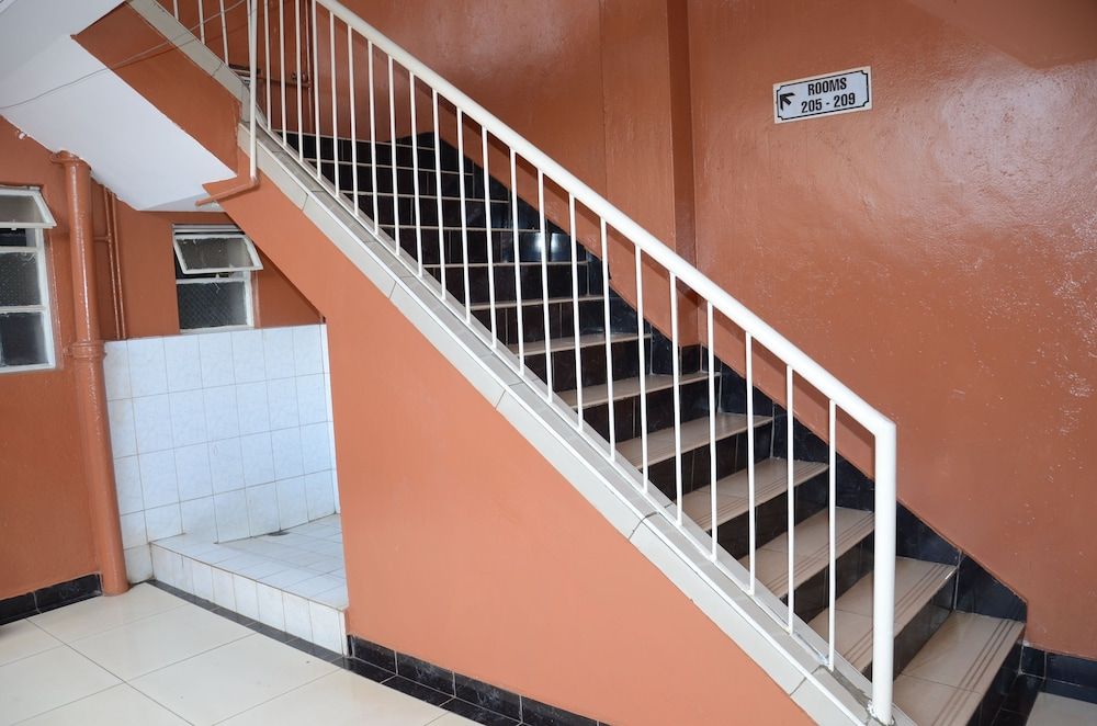 Chomba Hotel