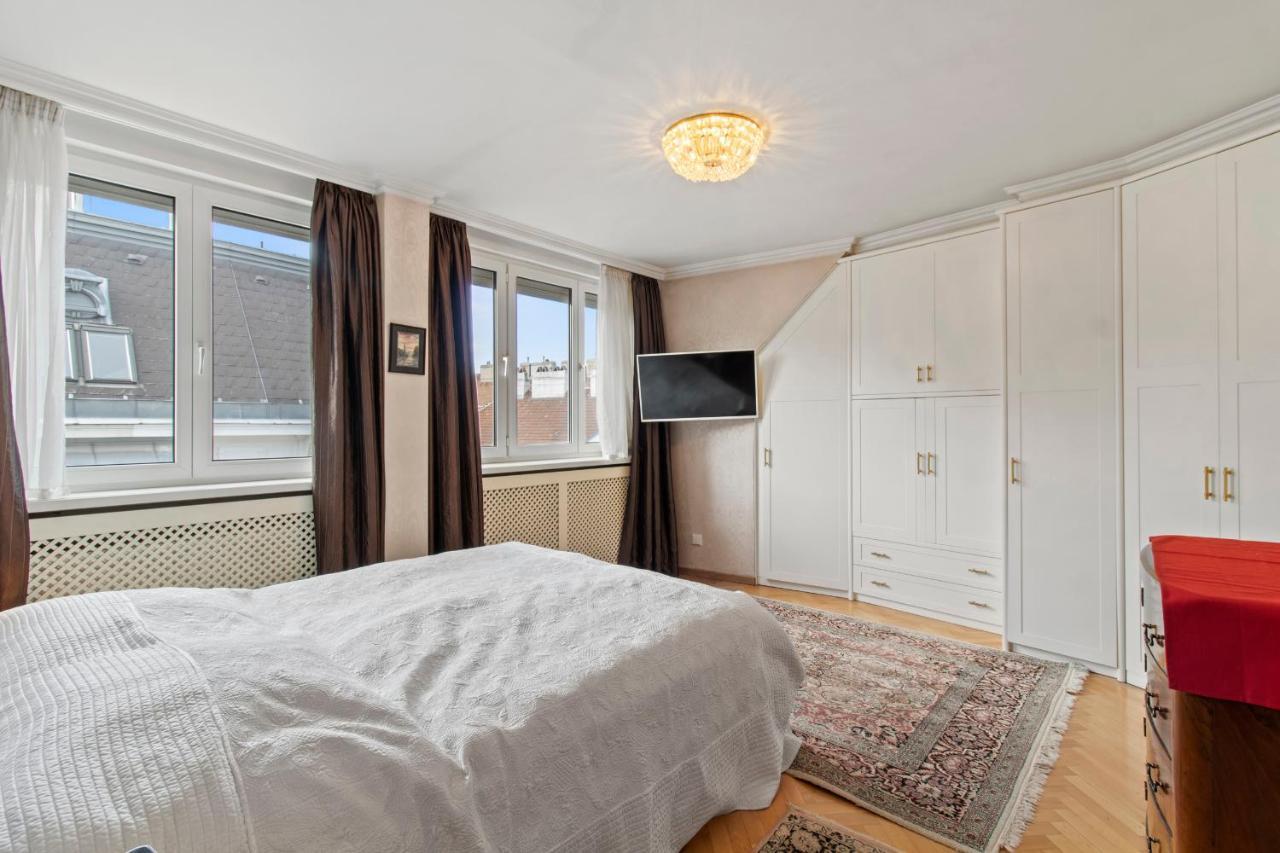 Spacious Penthouse with Stephen Cathedral View — Vienna — photo 3