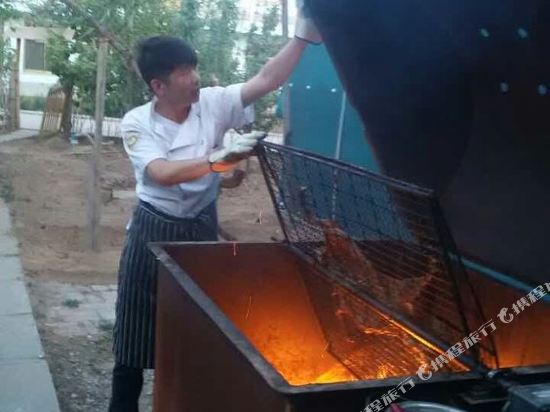 Shapotou Tongjia Yard in Zhongwei, People's Republic of China