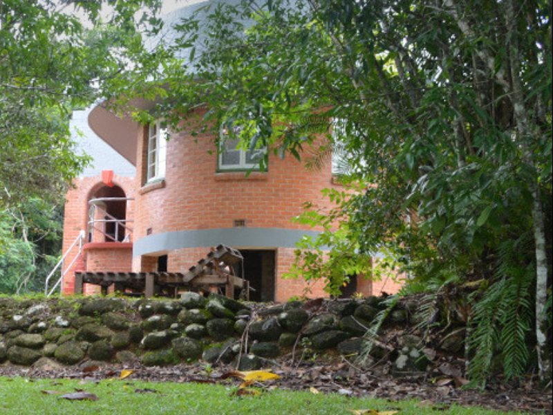 Babinda Quarters - last minute hotel in Babinda