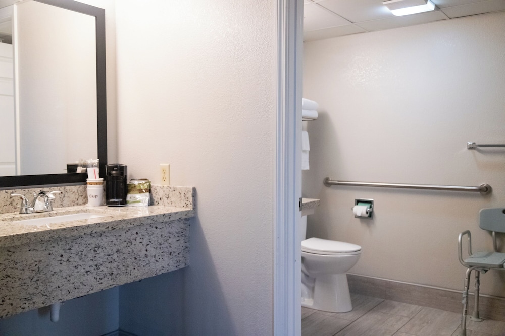 Twin Mountain Inn & Suites - photo 50