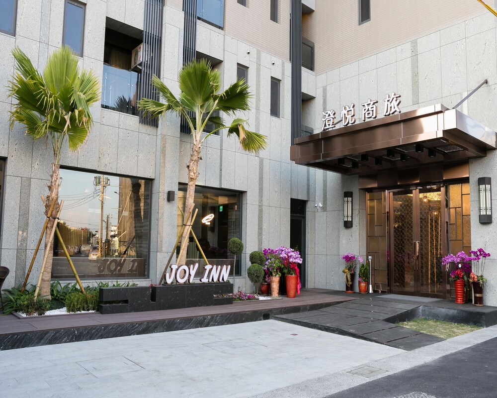 Joy Inn — Chang Hua