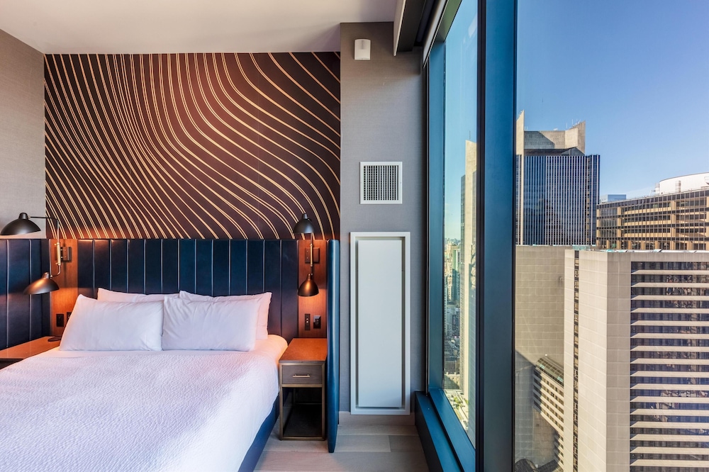 Tempo by Hilton New York Times Square - photo 57