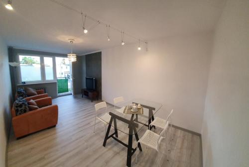 Apartament 15 minut od morza — 4-Star Luxury Hotel in Gdansk, Poland