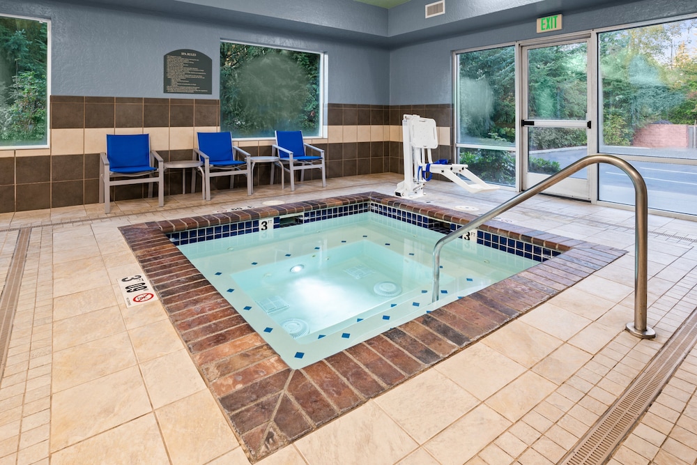 Holiday Inn Express & Suites Marysville by IHG - photo 22