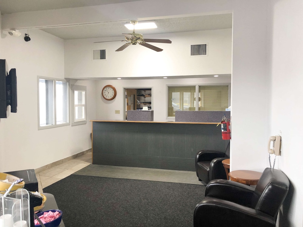 Motel 6 Missoula MT Wye Travel Plaza — hotel in Missoula