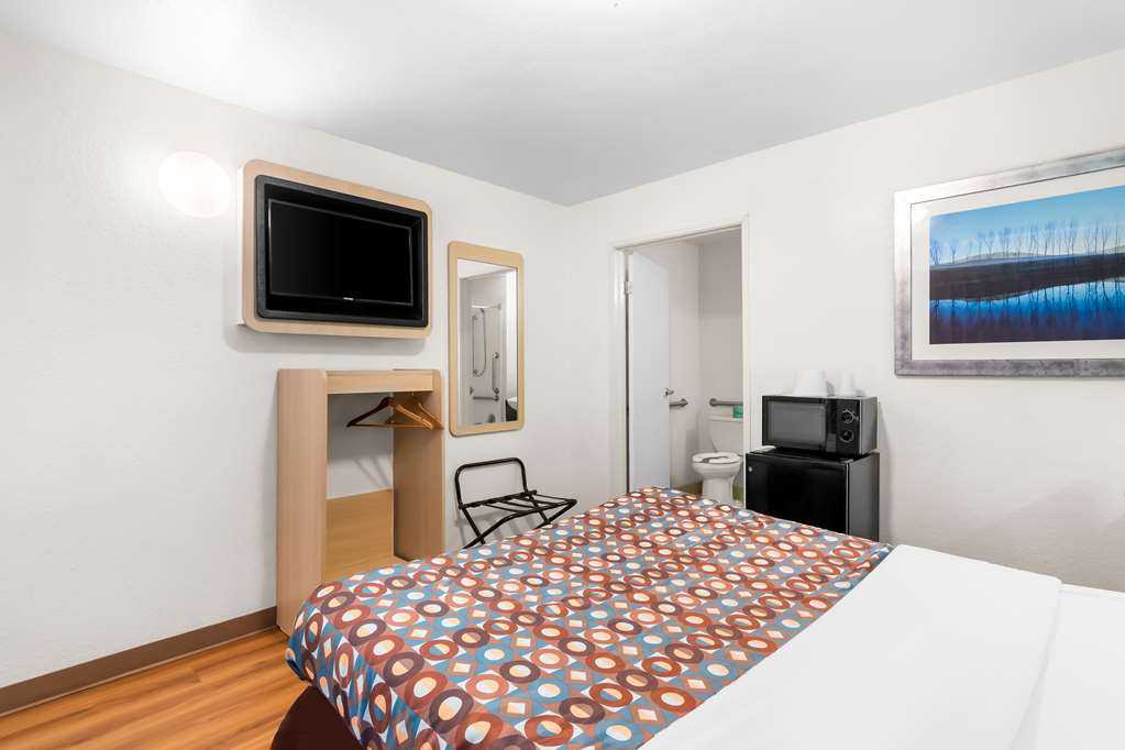 Americas Best Value Inn Stillwater - photo 8