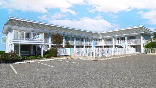 Broadway Beach Unit 7 in Cape May, United States