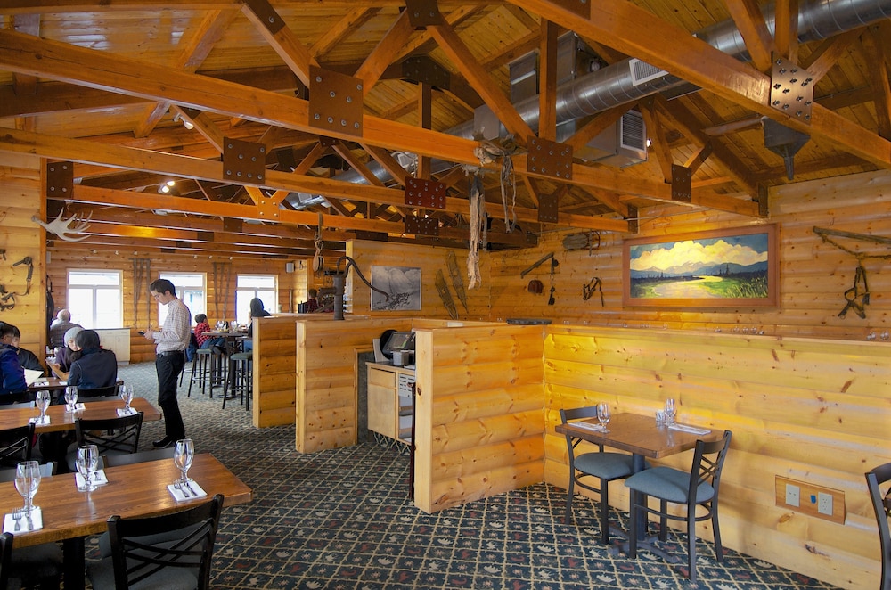 Denali Bluffs Hotel - photo 21