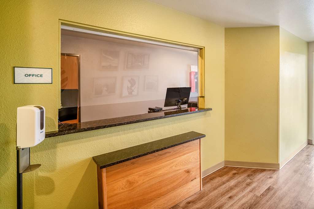 WoodSpring Suites Corpus Christi - photo 4