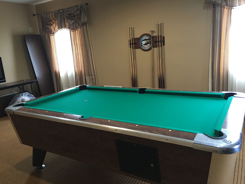 Days Inn by Wyndham Lincoln IL - photo 31