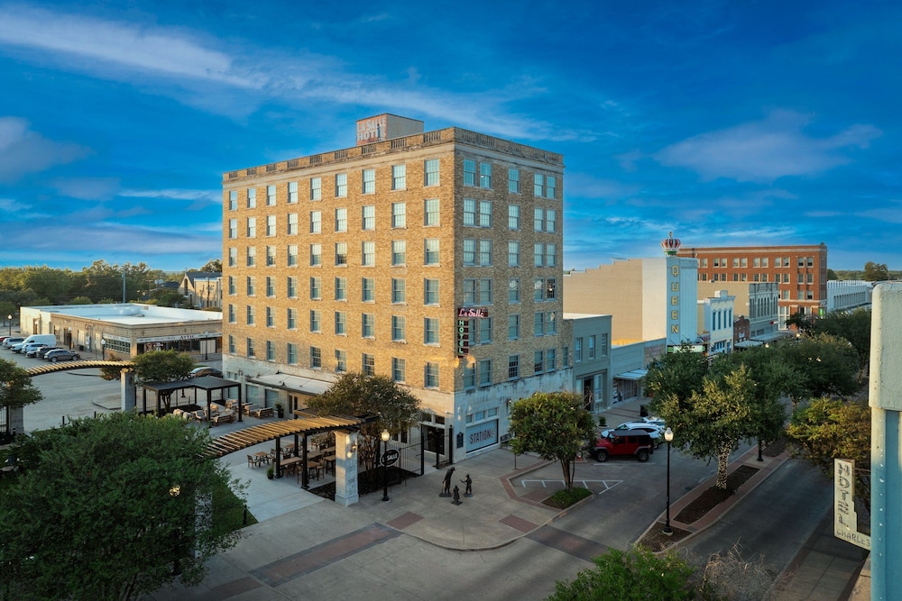 LaSalle Boutique Hotel - photo 43