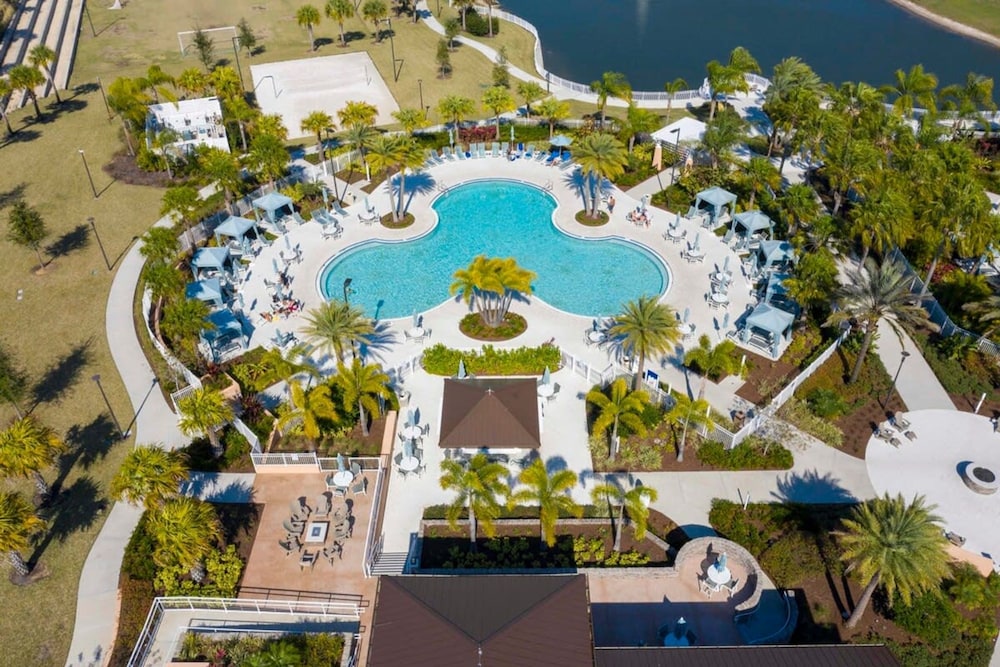 Splendid 5Bd w Pool at Solara Resort 2154 - photo 52