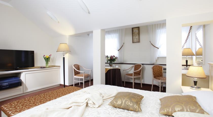 Hotel & Spa Clever - carbon neutral hotel in Klin
