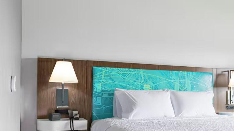 Hampton Inn Aurora Medical Center Denver - photo 12