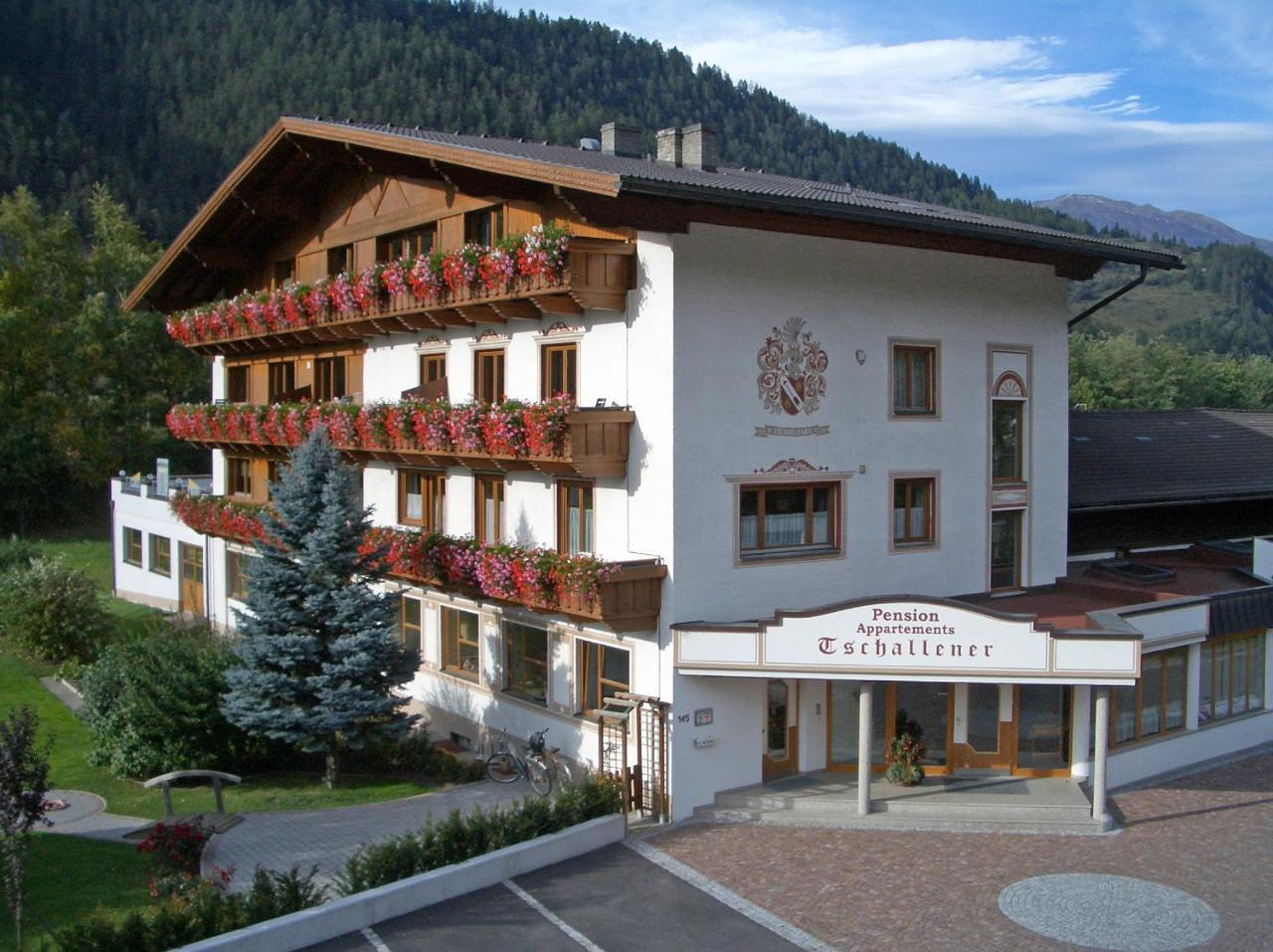 Chalet Tschallener — 4-Star Luxury Hotel in Ried Im Oberinntal, Austria