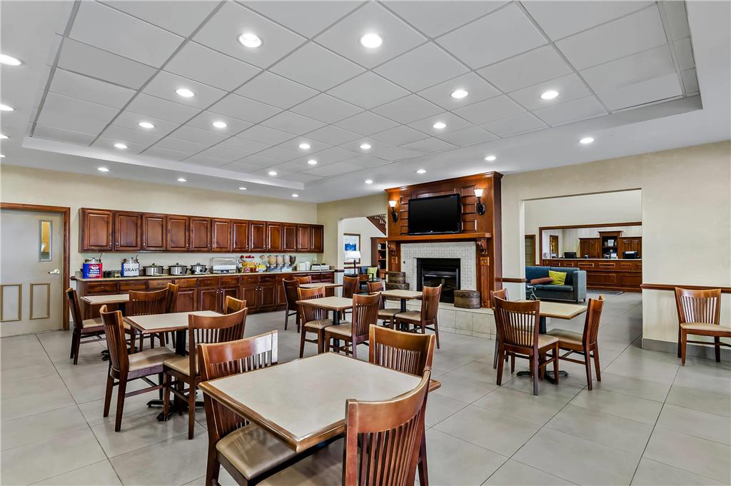 Country Inn & Suites by Radisson Princeton WV - photo 53