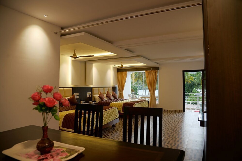 Orchard Valley Resort — hotel in Kuttalam
