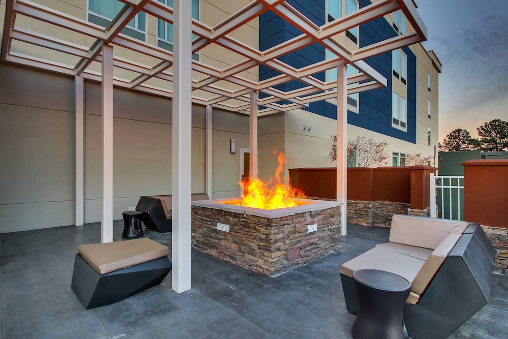 SpringHill Suites by Marriott Gulfport I 10 - photo 8