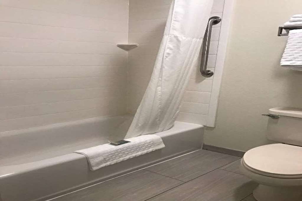 Comfort Inn & Suites O'Fallon St. Louis Area - photo 12