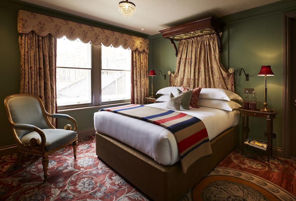 The Zetter Marylebone — 4-Star Luxury Hotel in London, United Kingdom