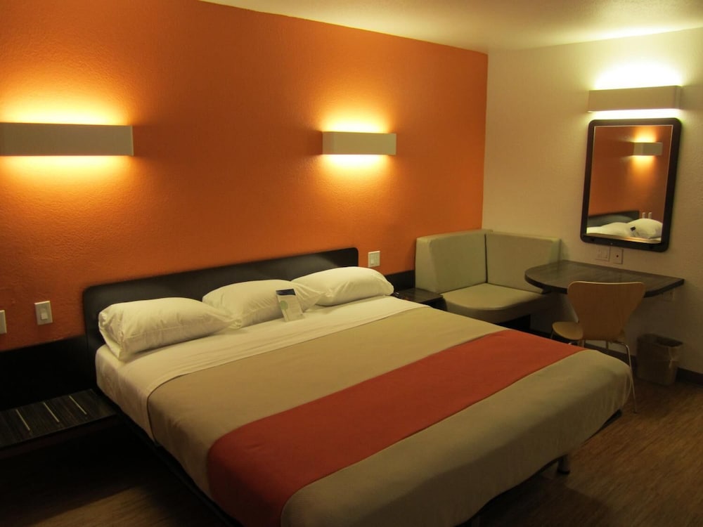 Motel 6 Anaheim CA - photo 7