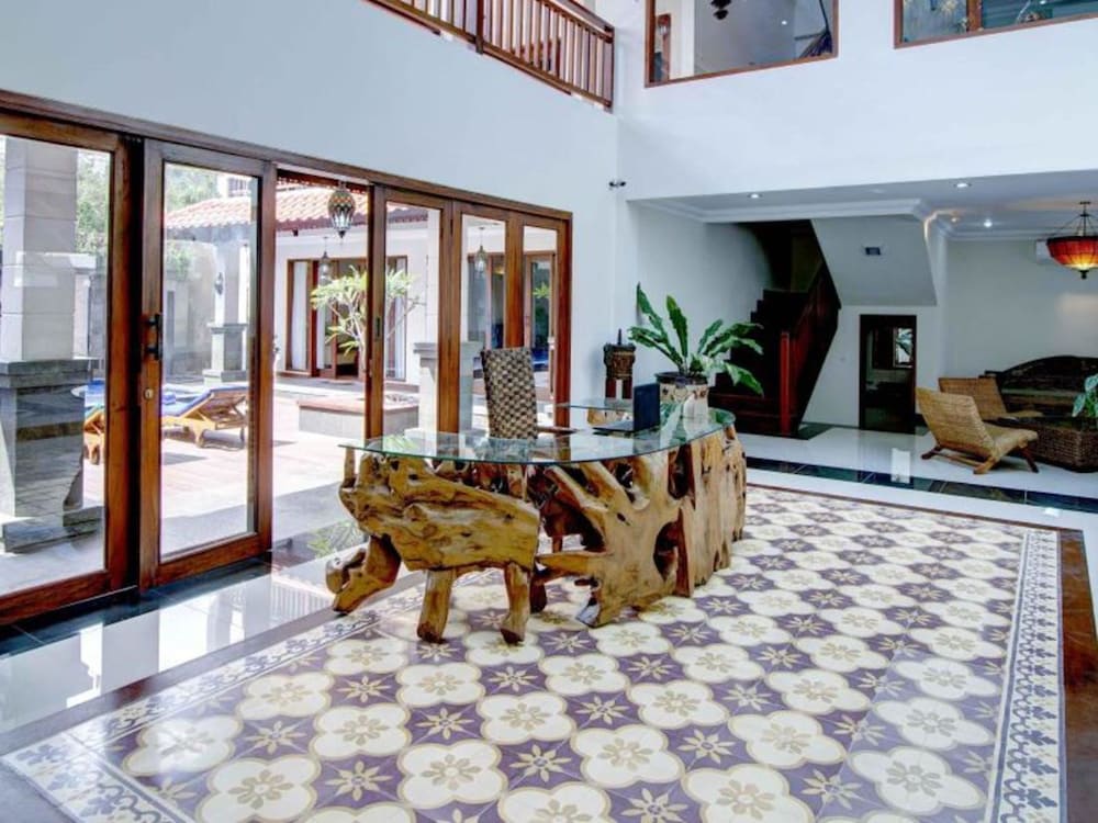 Hastinapura Residence — 4-Star Luxury Hotel in Jimbaran, Indonesia