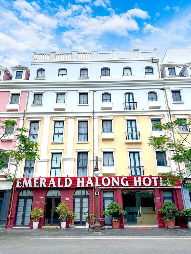 Emerald Halong Hotel - last minute hotel in Ha Long