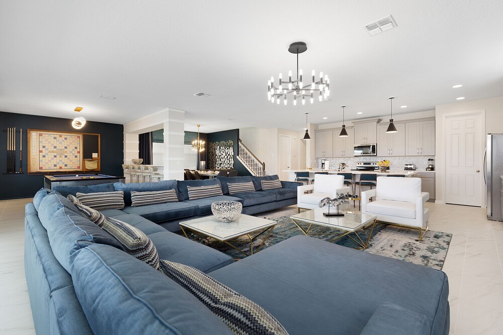 Solara Resort Luxury 9 Bedroom Homes - photo 22
