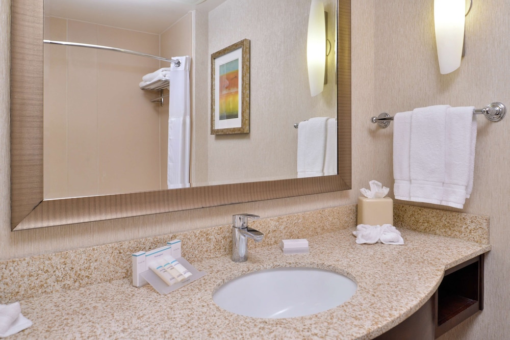 Hilton Garden Inn Boise Spectrum - photo 38