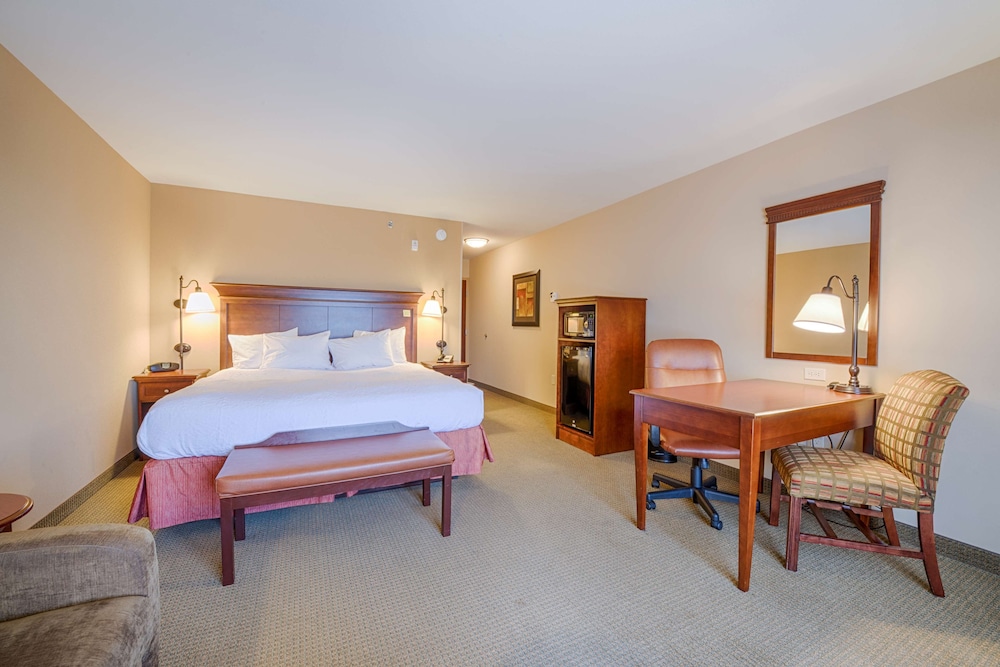 Hampton Inn & Suites Pinedale - photo 13