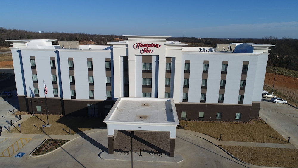 Hampton Inn West Plains - photo 36