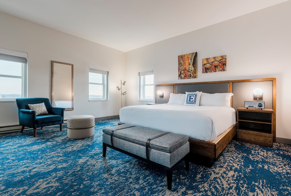 Hotel Elkhart Tapestry Collection by Hilton - photo 8
