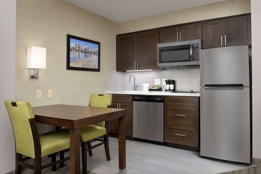 Homewood Suites by Hilton Hillsboro Beaverton - photo 12