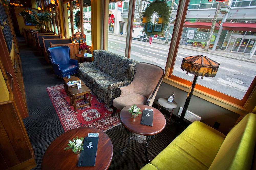 McMenamins Crystal Hotel - photo 5