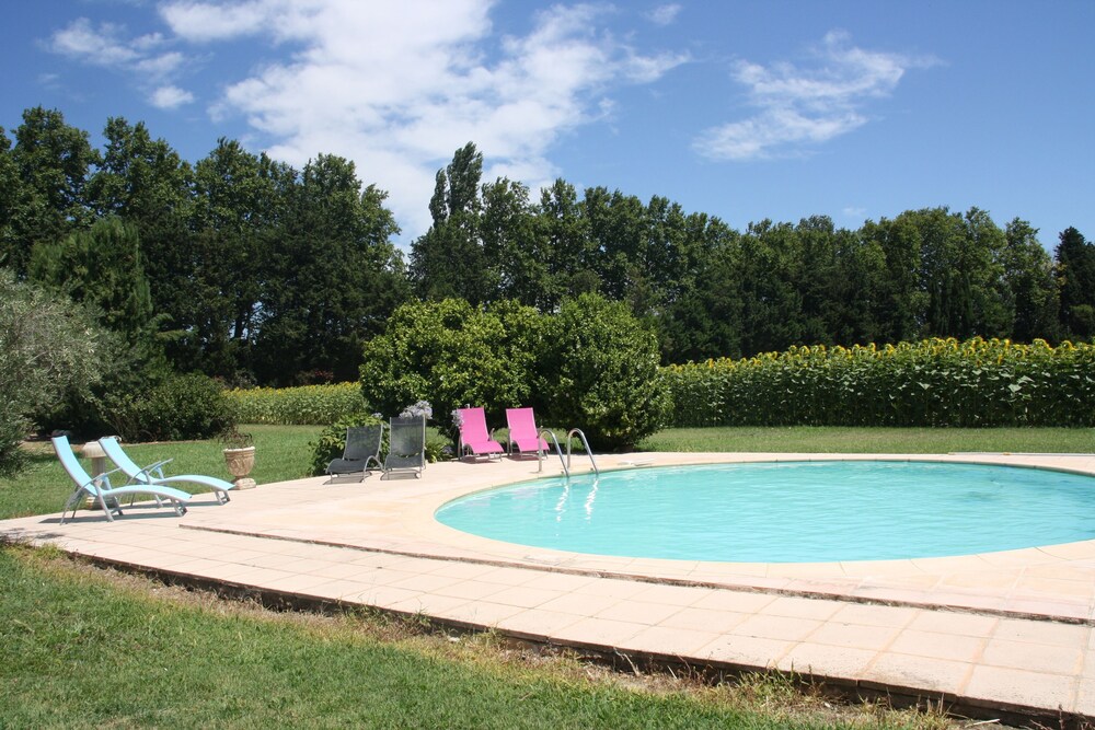 Mas des Cigales - last minute hotel in Avignon