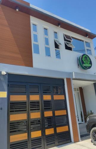 Eddie’s Value Room for Practical Group Stay in downtown San Fernando in San Fernando, Philippines