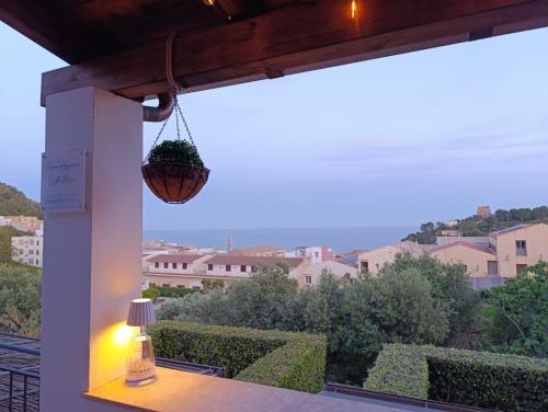 Casa Azzurra Con Vista Mare 17891740 — Ustica